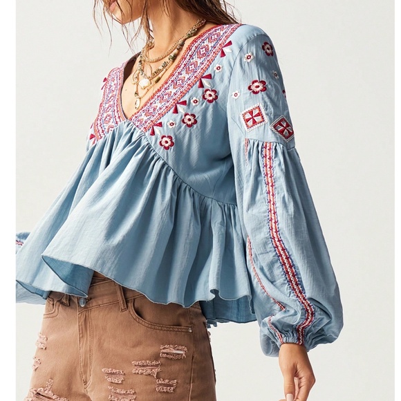 Boho Floral Embroidered V neck Embroidered Balloon Sleeve Blouse - Picture 6 of 7